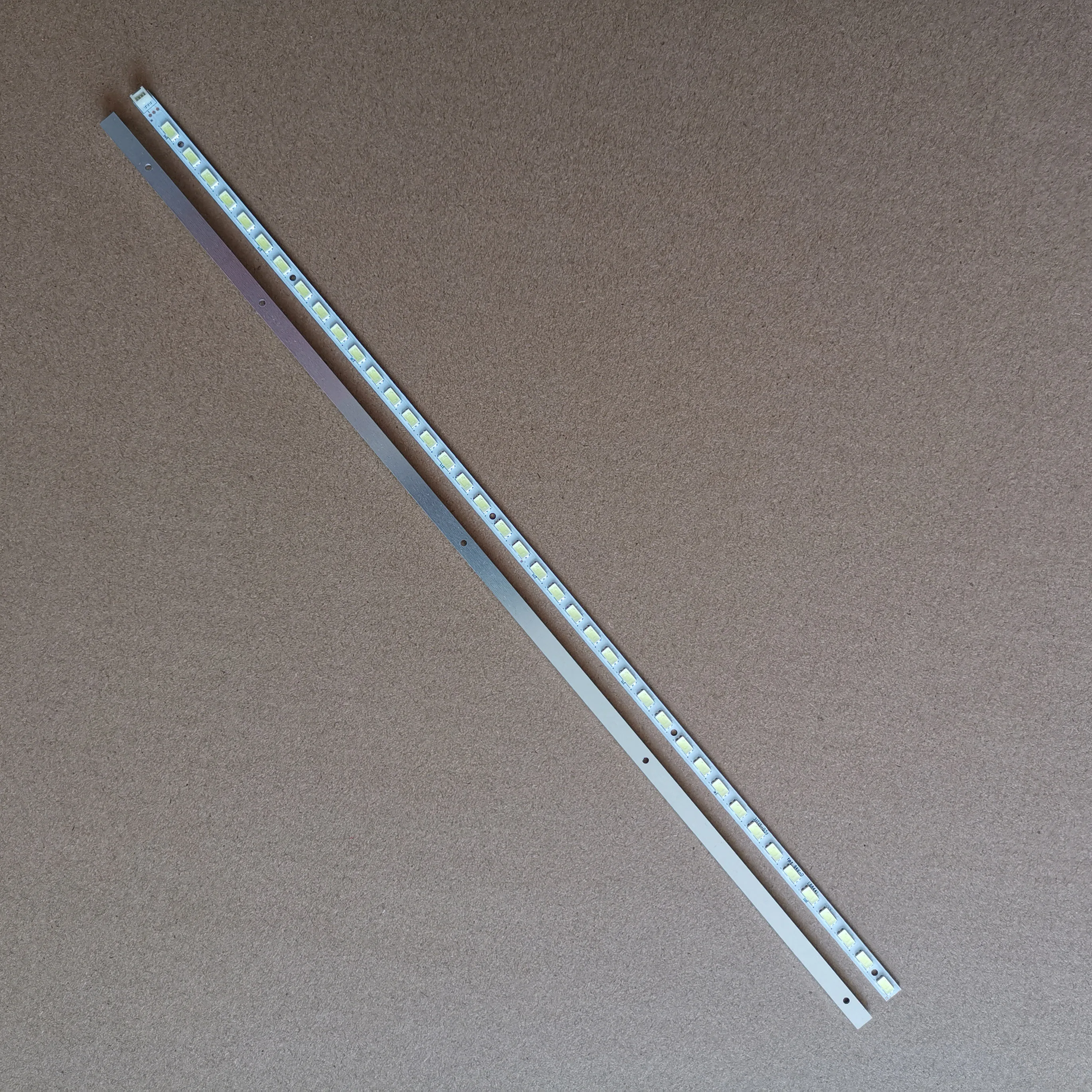 Светодиодная лента E88441 31T14-07A 31T15-03A 73.31T21.001-1-DX1 для 32-дюймового телевизора LE32G70 32EL100C