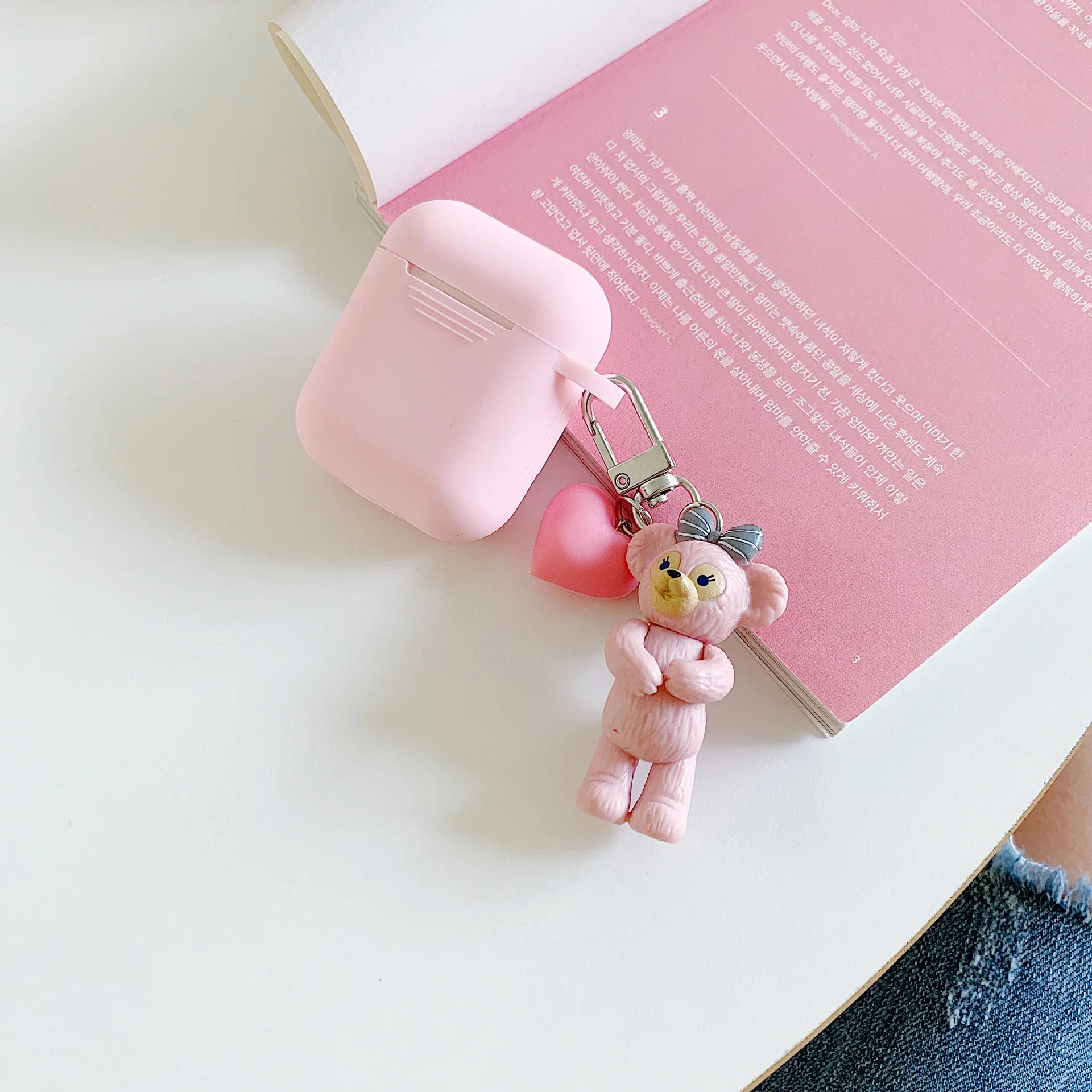 Синий Милый мультяшный защитный чехол для AirPods с клубничной пряжкой, ремешок на запястье, Bluetooth, беспроводные наушники, силиконовая коробка для зарядного устройства - Цвет: Синий