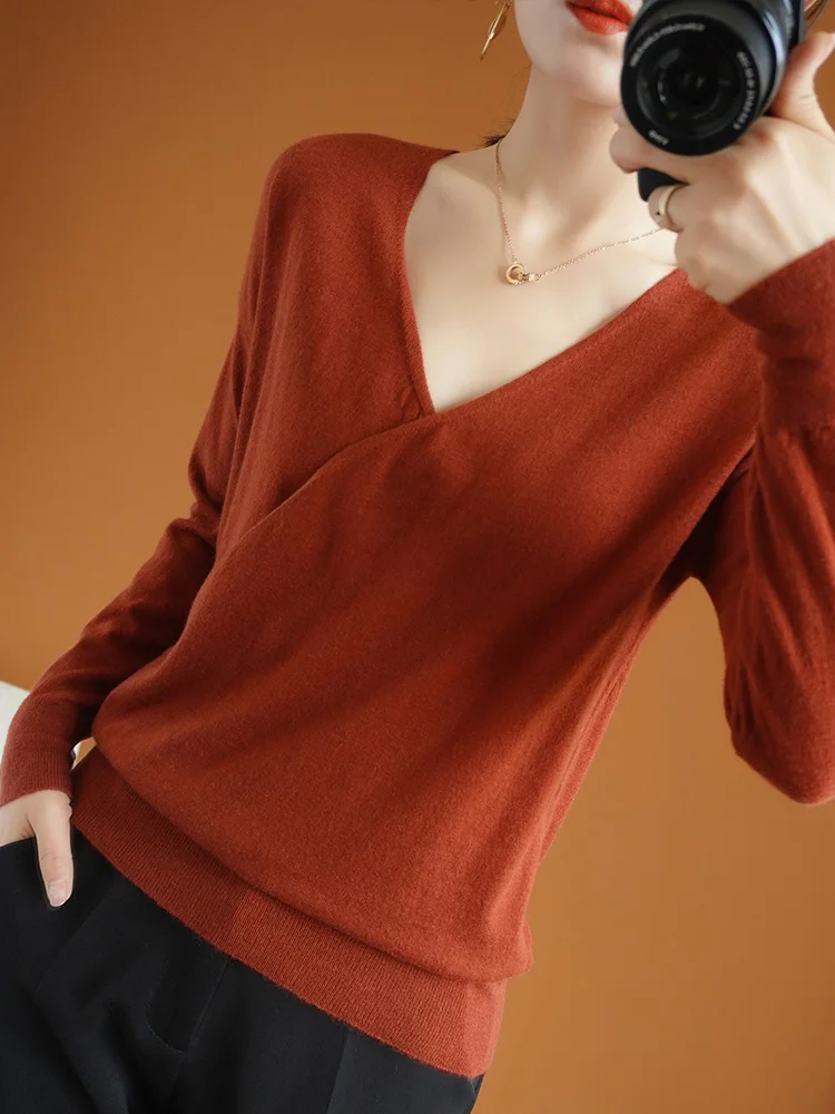 

Knitted wool top women fall 2020 new sweater cross collar temperament autumn/winter outside wearing a gentle wind top girl