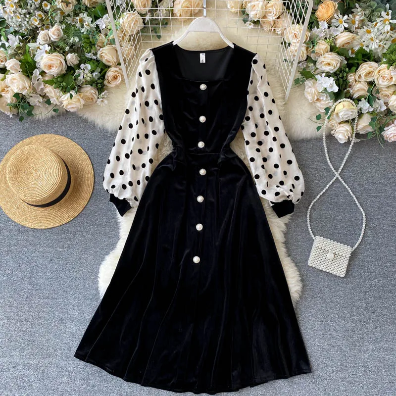 

Women Elegant Polka Dot Dress 2020 Autumn Winter Patchwork Puff Sleeve A-line Velvet Dresses Ladies Single Breasted Party Dress