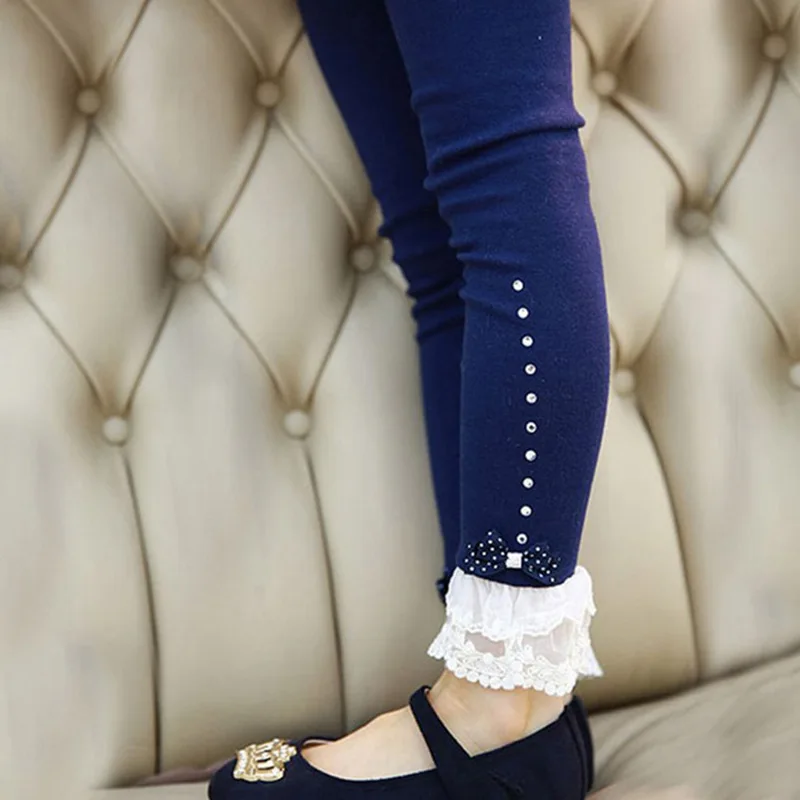Детские штаны осенне зимние кружевные для девочек бархатные утепленные леггинсы