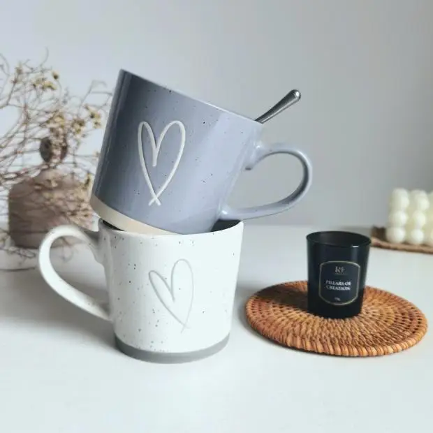 

New Creative Heart-Shaped Ceramic Cup European Coffee Heart Pattern Small Fresh and Simple Tea Cup Couple Cup Mug Coffee Cup