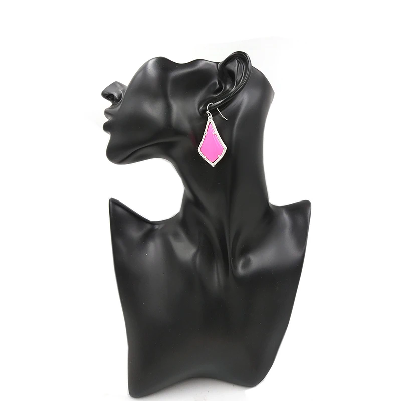 Удивительное Качество ярко-розовые полимерные гладкие висячие серьги в форме