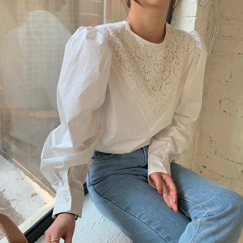 

SuperAen Spring Sweet Lace Hollow Out O Neck Loose Slim Puff Sleeve Casual Shirts Solid Womens Tops