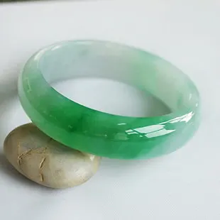 

Отправить сертификат чистый Мьянма нефрита Класс двухцветная 54-62 мм с наружной резьбой женский элегантный браслет с дизайном «Принцесса» о...