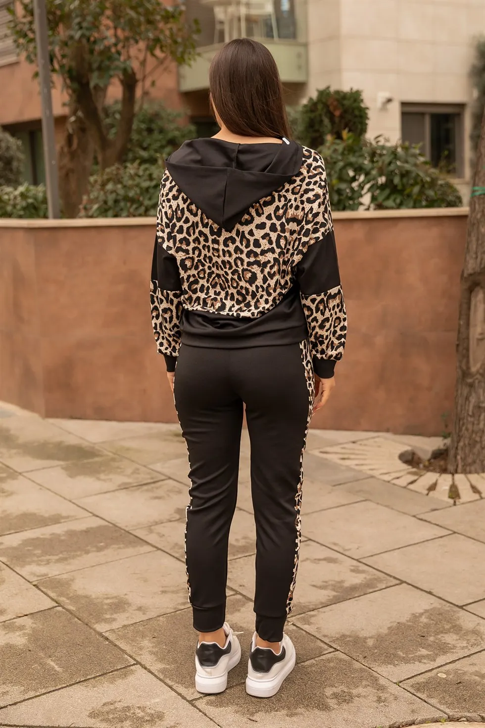 

Leopard Pattern Piece Suit-BLACK