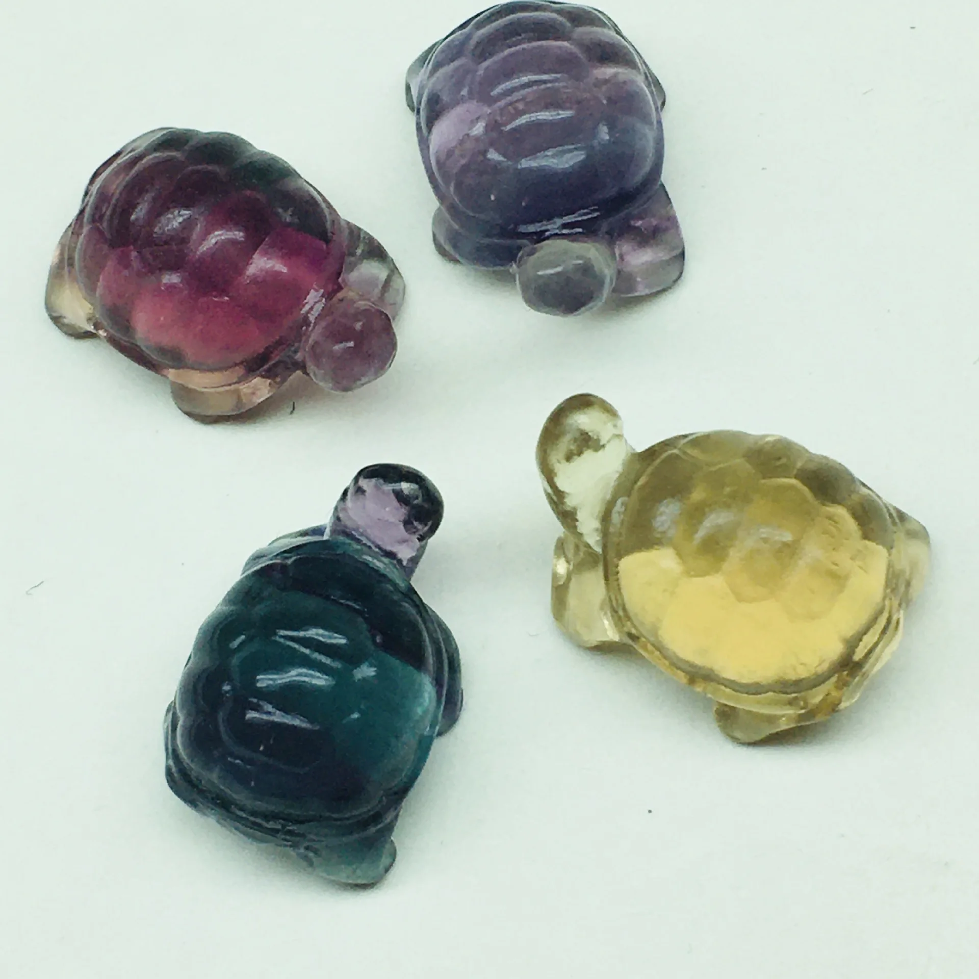 

5PCS Natural colored fluorite crystal carved three-dimensional turtle pendant Healing gems DIY accessories for jewelry making