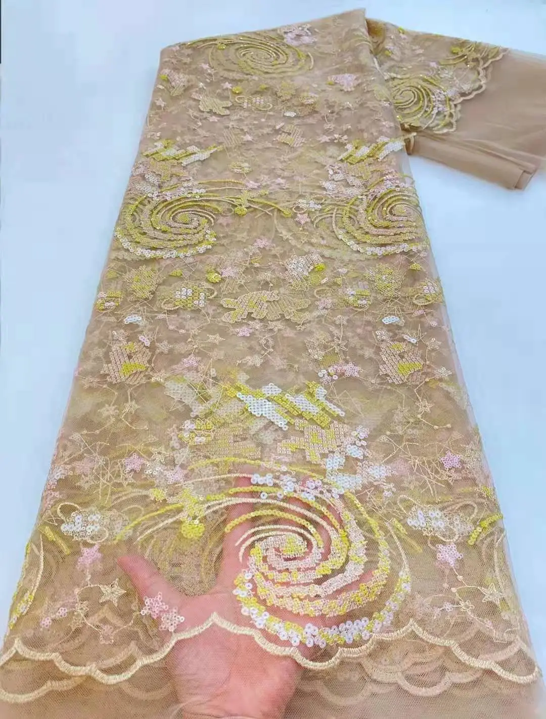 

Высококачественная ткань для платья с африканскими блестками, кружевная ткань с вышивкой, французская сетка, тюль, нигерийское кружево для вечернего свадебного платья