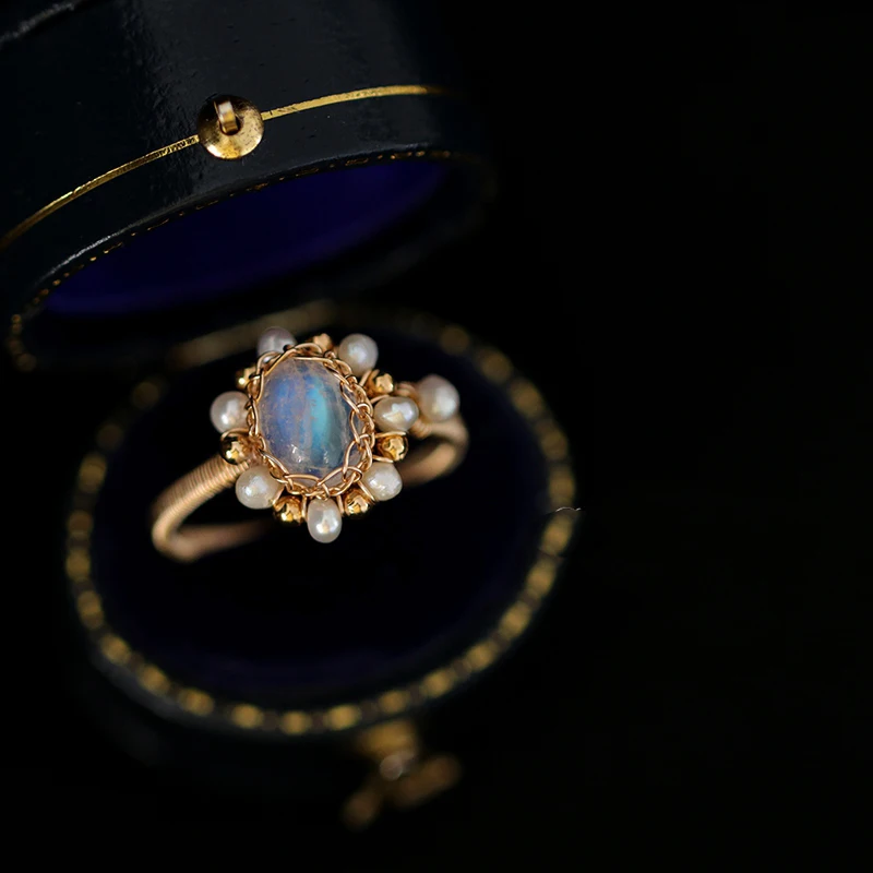 Кольцо с натуральным опалом для подарка на день рождения кольцо пресноводной