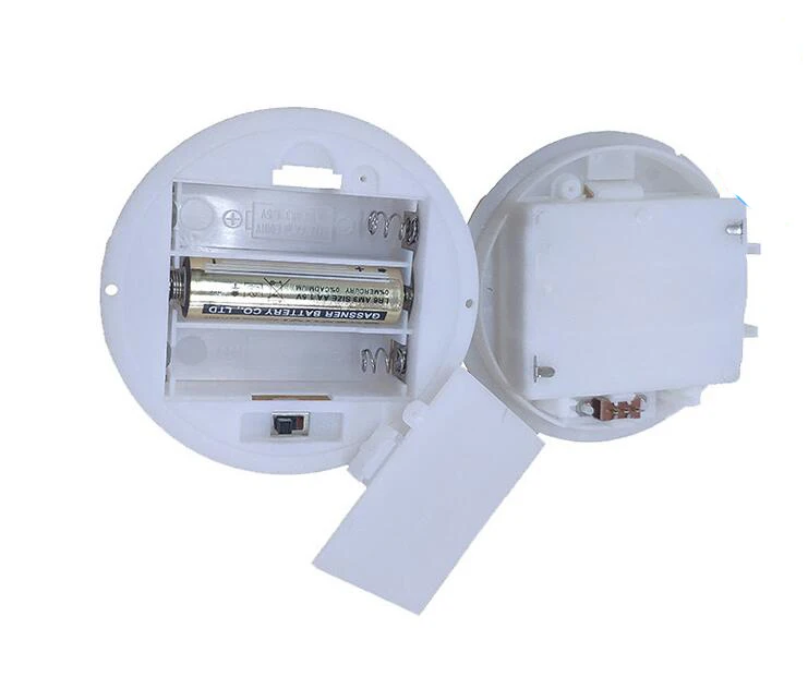

Plastic 3 X 1.5V AA Battery Holder Storage Box Case with Switch Cover 3 Slots 4.5V White Round Batteries Base Socket Organizer