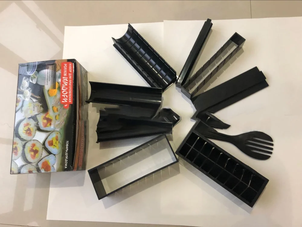 

11Pcs/Set Sushi Maker Equipment Multifunctional Mould Making Sushi Tools Japanese Rice Ball Cake Roll Mold Sushi