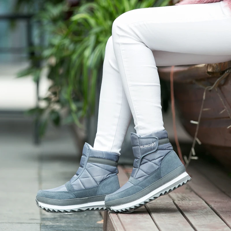 

Ladies Waterproof and Ski Boots Cotton Low-top Shoes Lovers Thick-soled Ankle Boots Plus Velvet Warm Thick-soled Cotton Boots