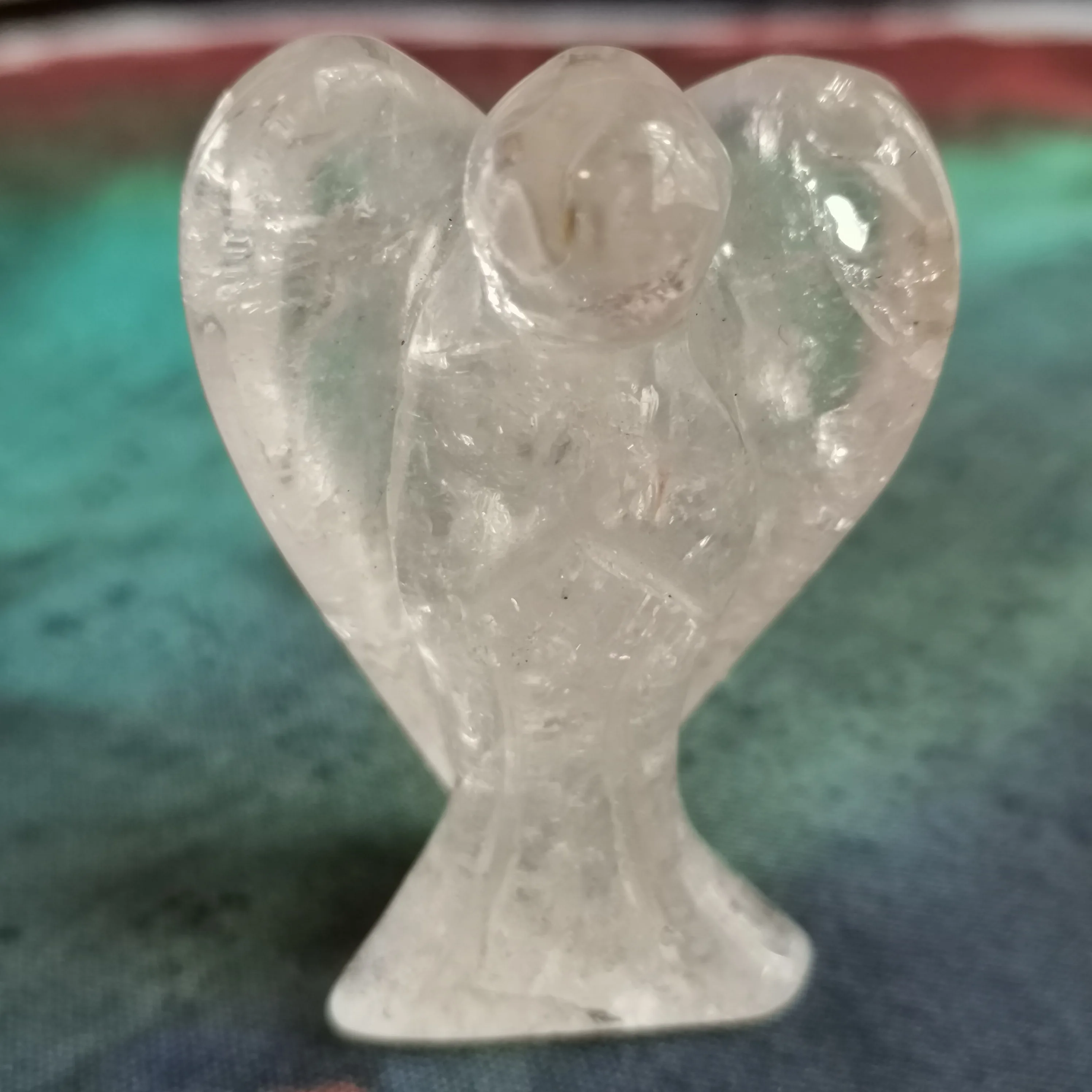 

On!!!!!Natural white crystal, beautiful white crystal hand carved angel wings