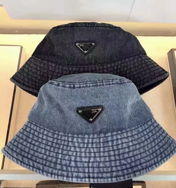 

2021Luxury Brand Women Hats Triangle Metal Label Bucket Hat Nylon Water-proof Sun Visor Casual Caps With Brand Label