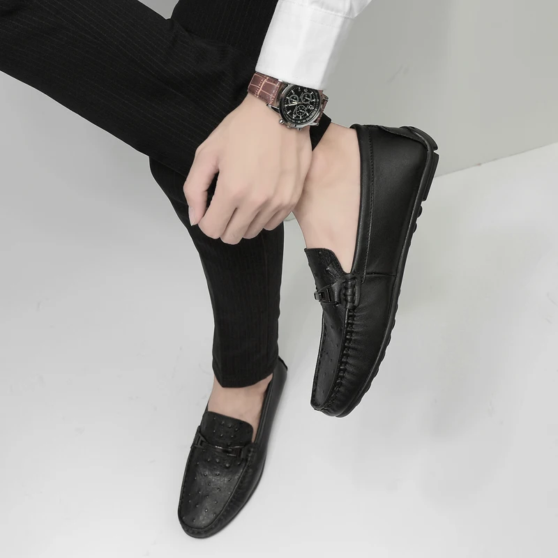 

Loafers Men Shoes slip on Casual genuine Leather Luxury Brand Designer Fashion moccasins Shoes For Men Driving Shoes men