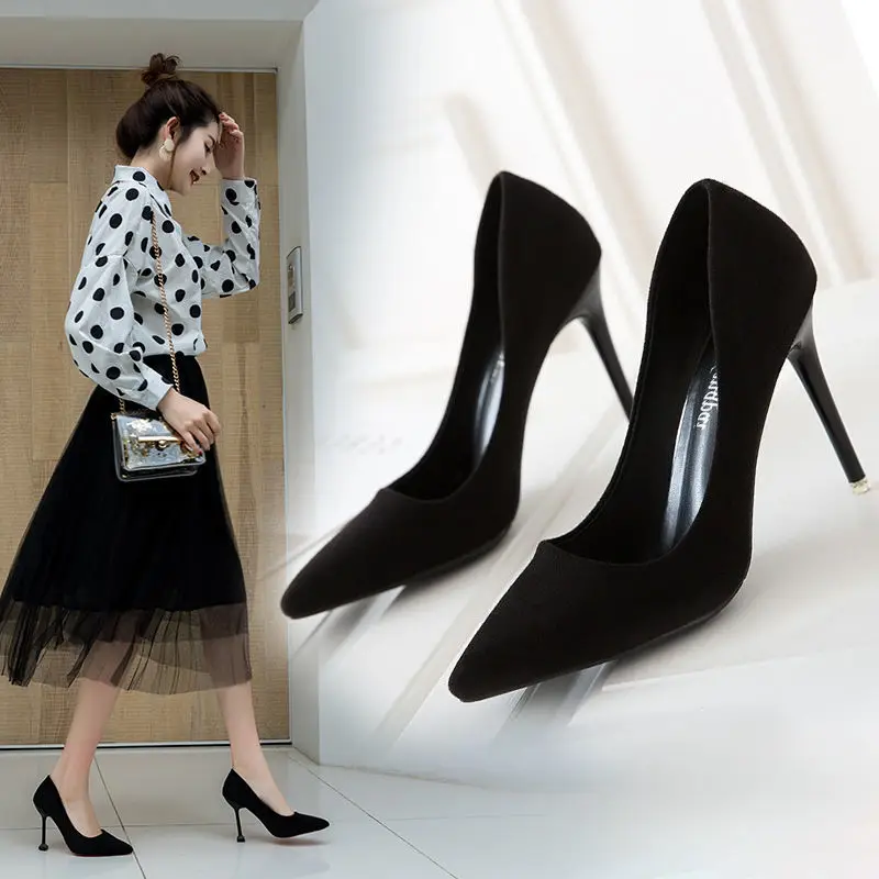 

2021 spring new all-match black high heels female stiletto sexy European and American French girl single shoes