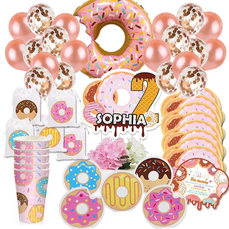 Пончик для вечеринки дня рождения воздушные шары вырасти с днем приглашения торт