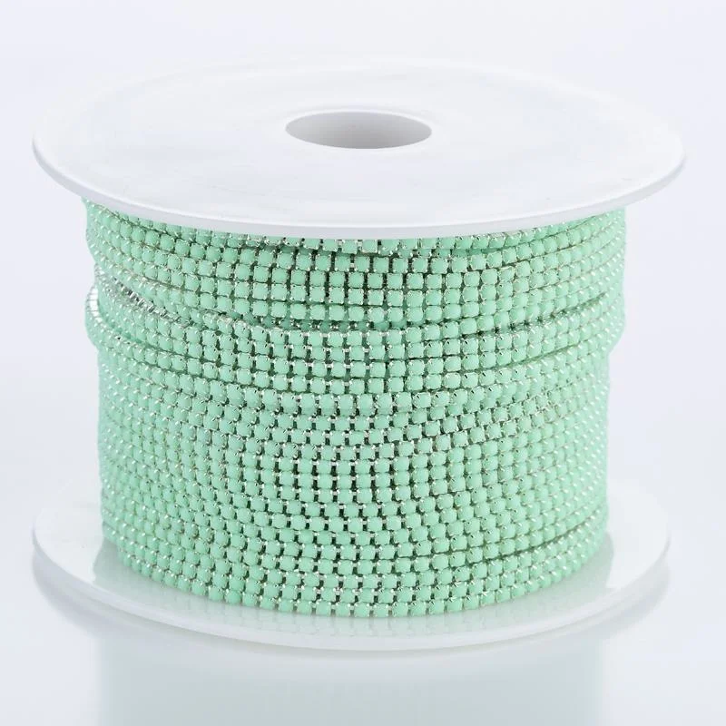 

Taidian Metal Claw Chain Rhinestone Banding SS6 For Jewelry Designer Native American Indian Multi Color 20yards/Bag