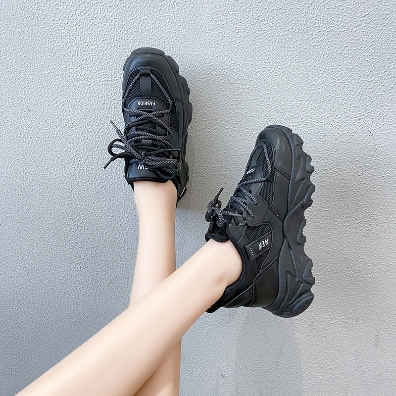 

Autumn 2021 new ins daddy shoes female student thick soled sports shoes Street Photo casual shoes Korean version