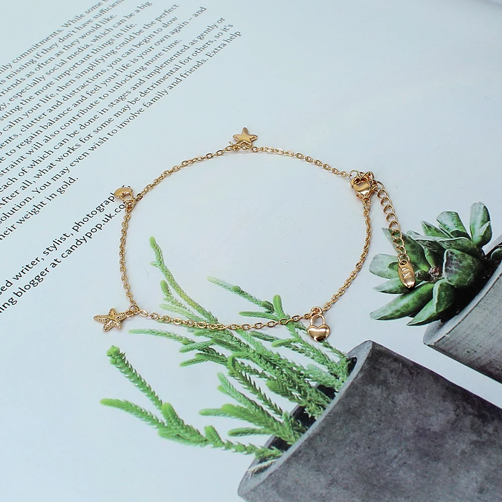 

Wholesales Fashion Stars Lock Bracelet Bangle for Women Girls Mini Link Chain Bracelets Christmas Party Jewelry Gifts
