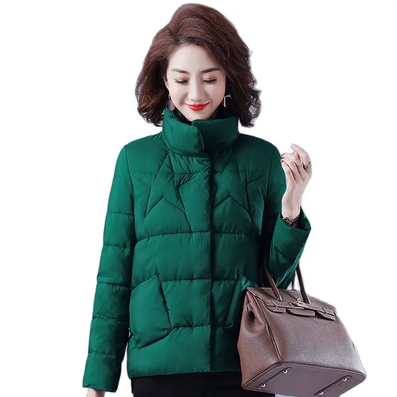 

Женское зимнее пальто с воротником-стойкой и большим карманом с пентаграммой, короткое ветрозащитное теплое пальто, куртка-пуховик с хлопк...