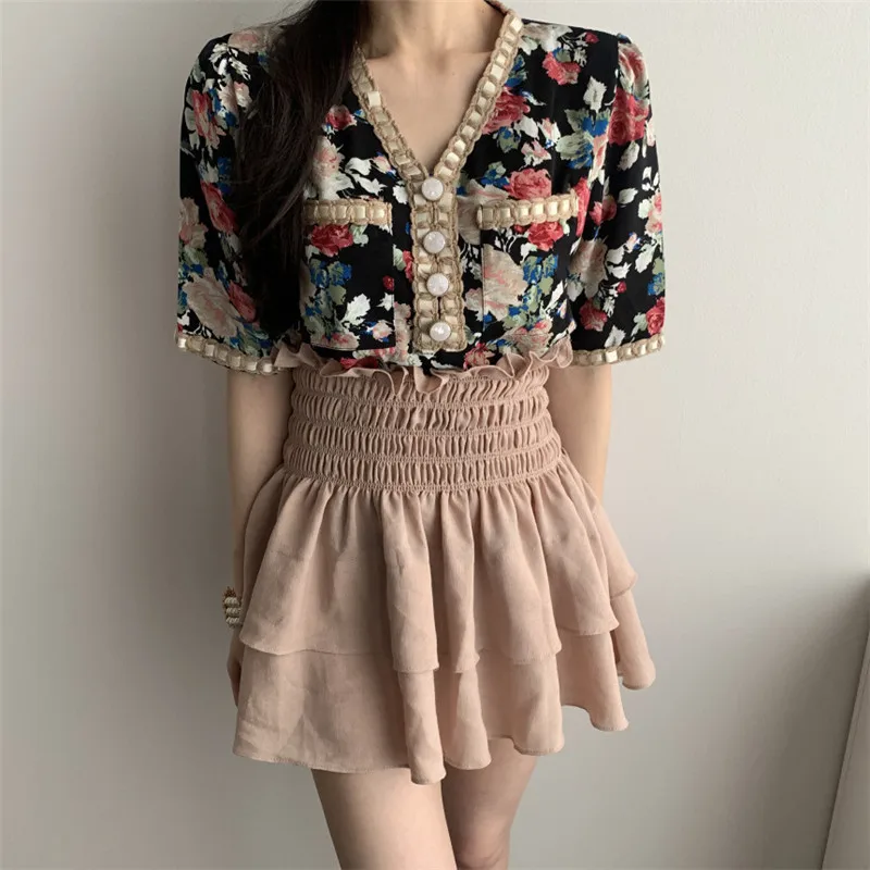 

Muticolored autumn crop top women V Neck Buttons Down holiday Casual tank top Short Sleeves Loose Fit Chic Tops