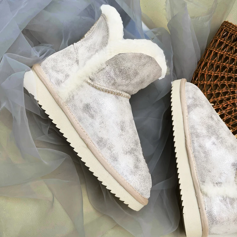 Snow Boots Women's New Winter Sheepskin Genuine Leather Boots Real Wool Non-slip Warm Flat Cotton Shoes