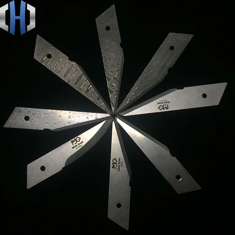 Практичное лезвие ножа можно заменить стандартное титановые подковы EDC