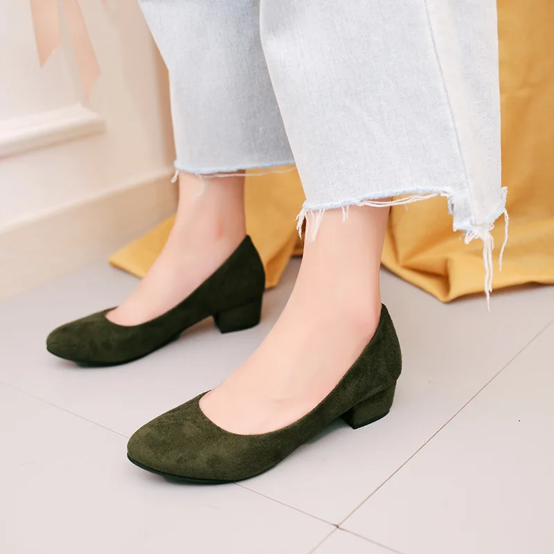 Туфли женские на низком каблуке замшевые официальные туфли лодочки