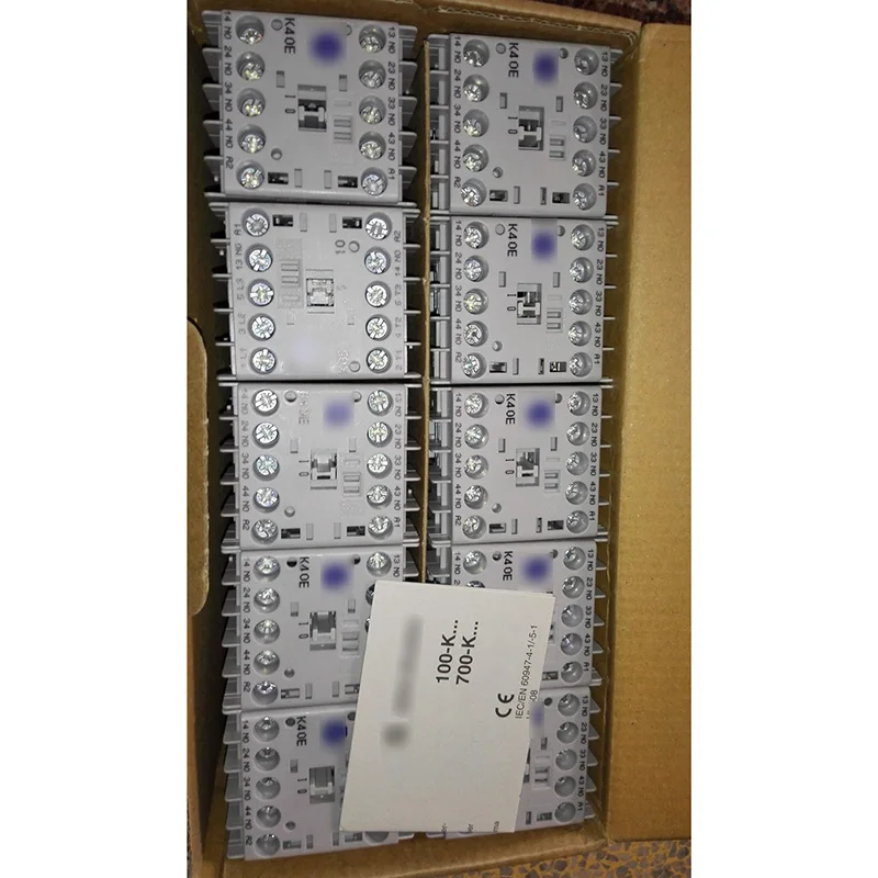 

Brand New 700-K40E-DJM 700-K40E-* With Free DHL* / EMS