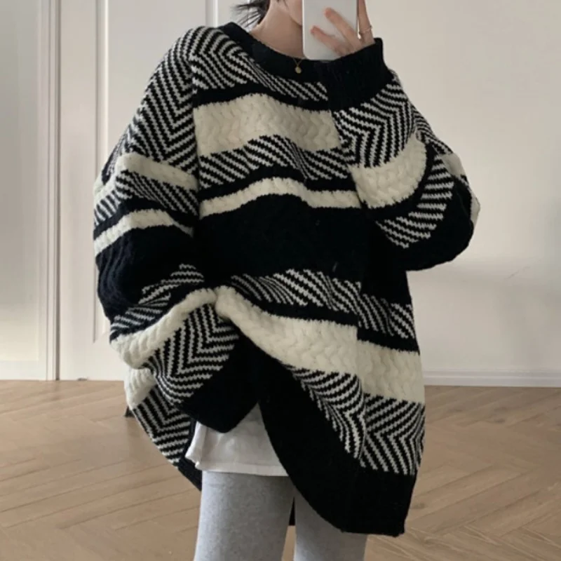 

Autumn And Winter Knitted Sweater Women Casual Oversized Pullover Sweater Loose Warm Pullover Street Girl Sweater