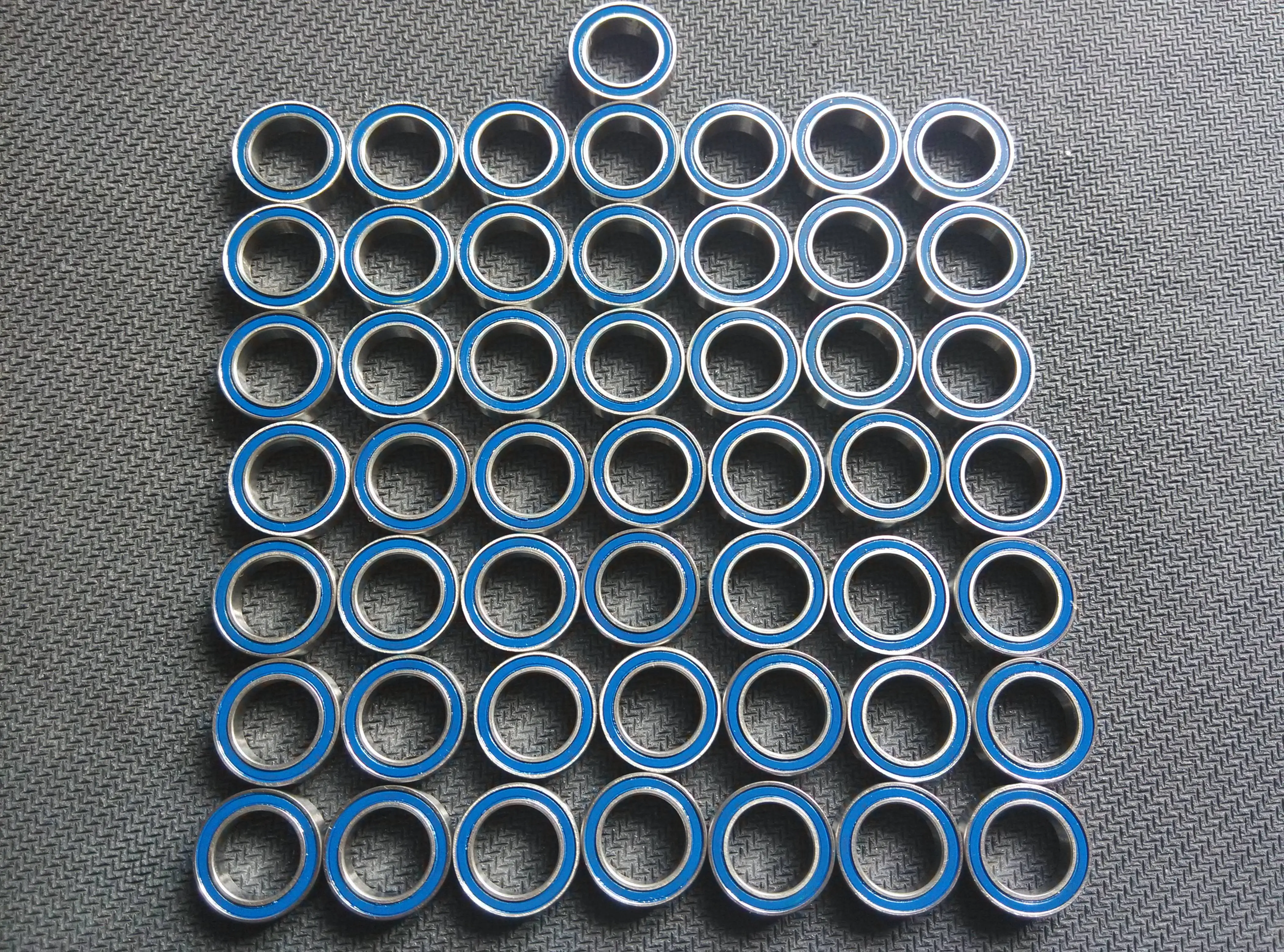 

Free shipping 50PCS 15x21x4 61702 2RS ABEC3 15X21X4mm Model bearing motor bearing