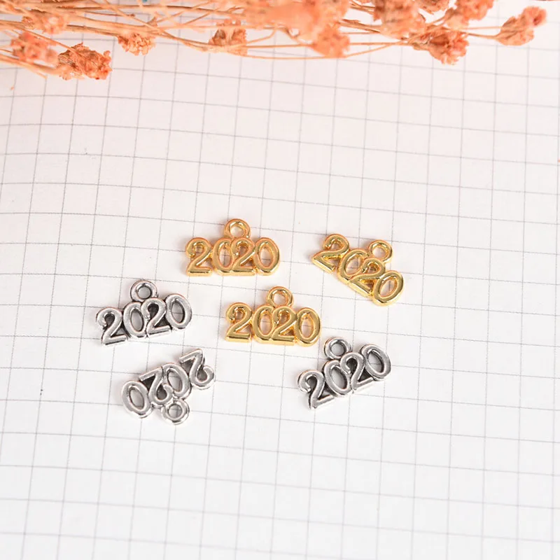Новинка 100 шт./лот подвески из сплава с буквами 2020 серебряные и золотые Плавающие
