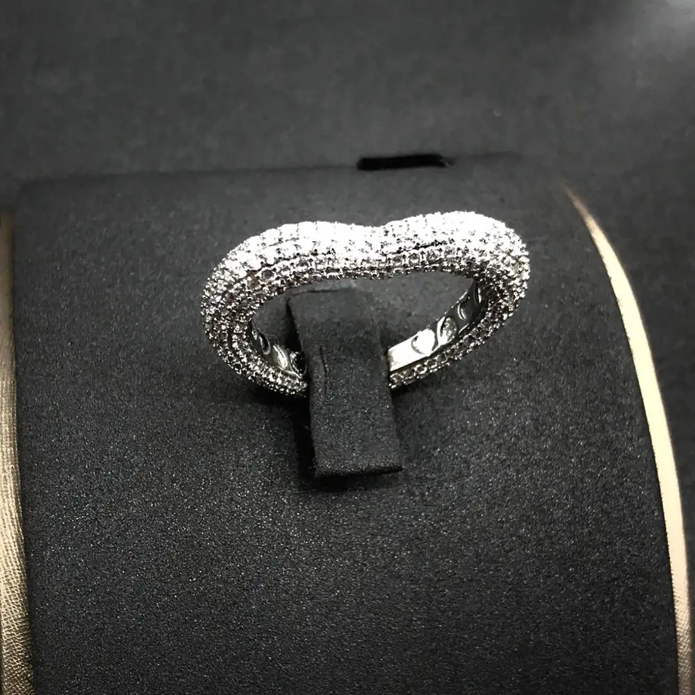 

s925 sterling silver ring December new love ring female fashion personality light luxury classic Bohemian style jewelry