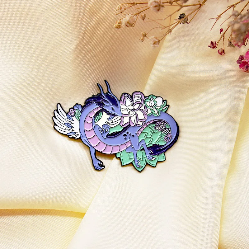 

Creative Purple Dragon Flower Coiled Dragon Hard Enamel Brooch Personality Magic Badge Animal Backpack Collar Pin Gift Brooch