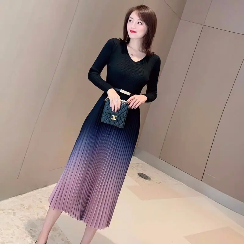 

2020 Autumn Winter Vintage Long Sleeve Sweater Midi Dresses Women Solid Bodycon Elegant Party Knitted Dress Vestidos W442