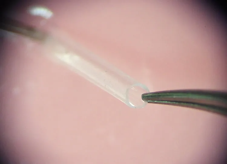 Микрохирургический шовный тренинг моделирование кровеносных сосудов 1 мм/2 мм