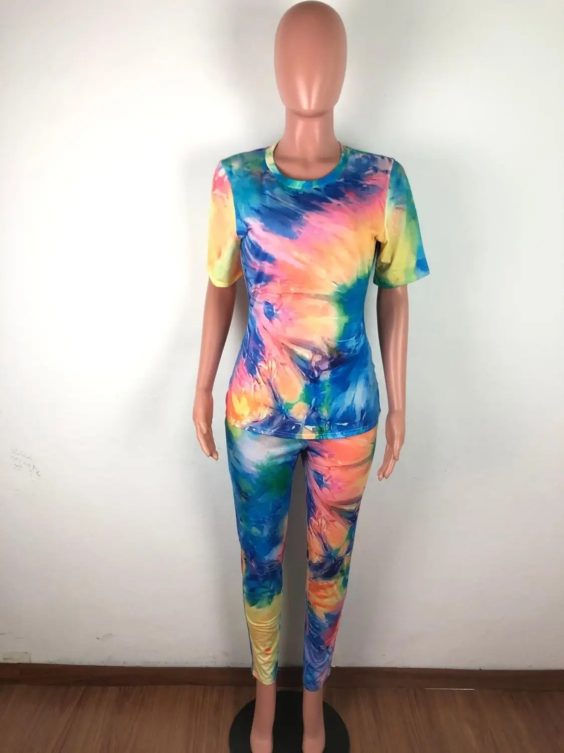 

Summer Tie Dye Print Set Body Tracksuit Women Lounge wear T Shirt Top with Leggings Bodycon Two Piece Set Club Outfits Femme