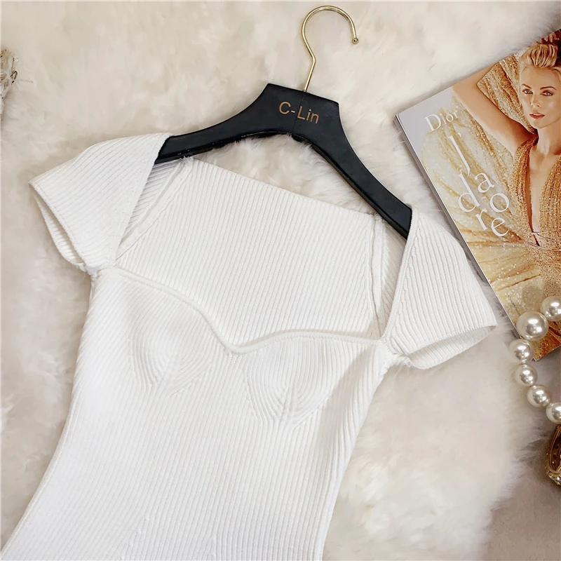 Женская трикотажная футболка без бретелек универсальная с квадратным вырезом и