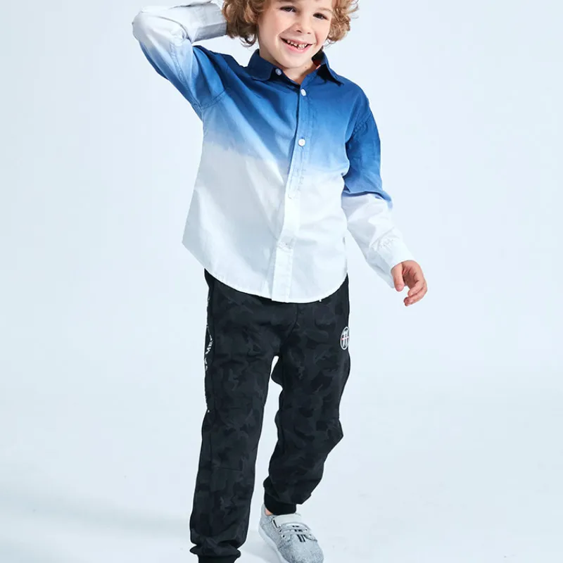 2021 Весенняя рубашка с постепенным изменением Цвет верхняя одежда для мальчика из