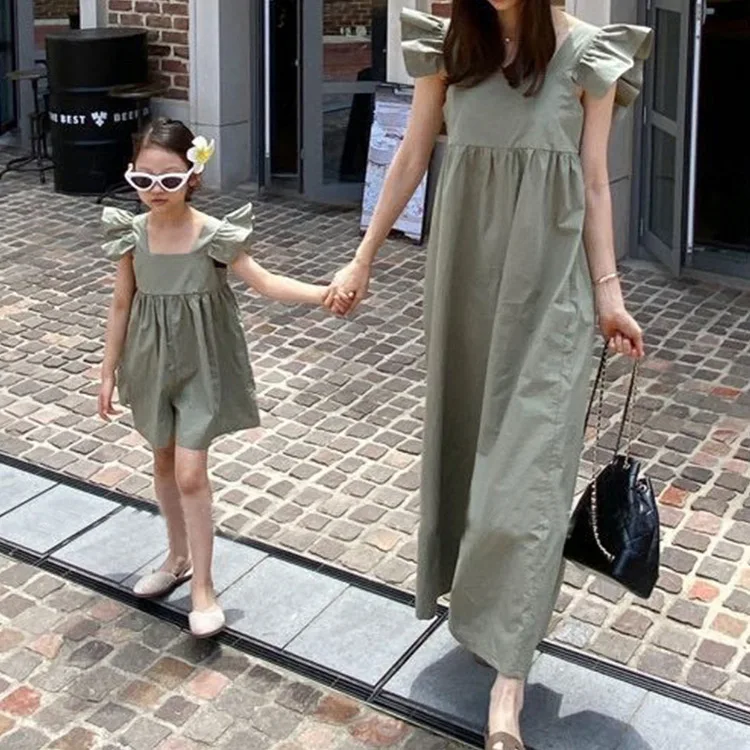 

2021 Parent-child summer dress new Korean lady's air lotus leaf side small flying sleeve mother and daughter jumpsuit