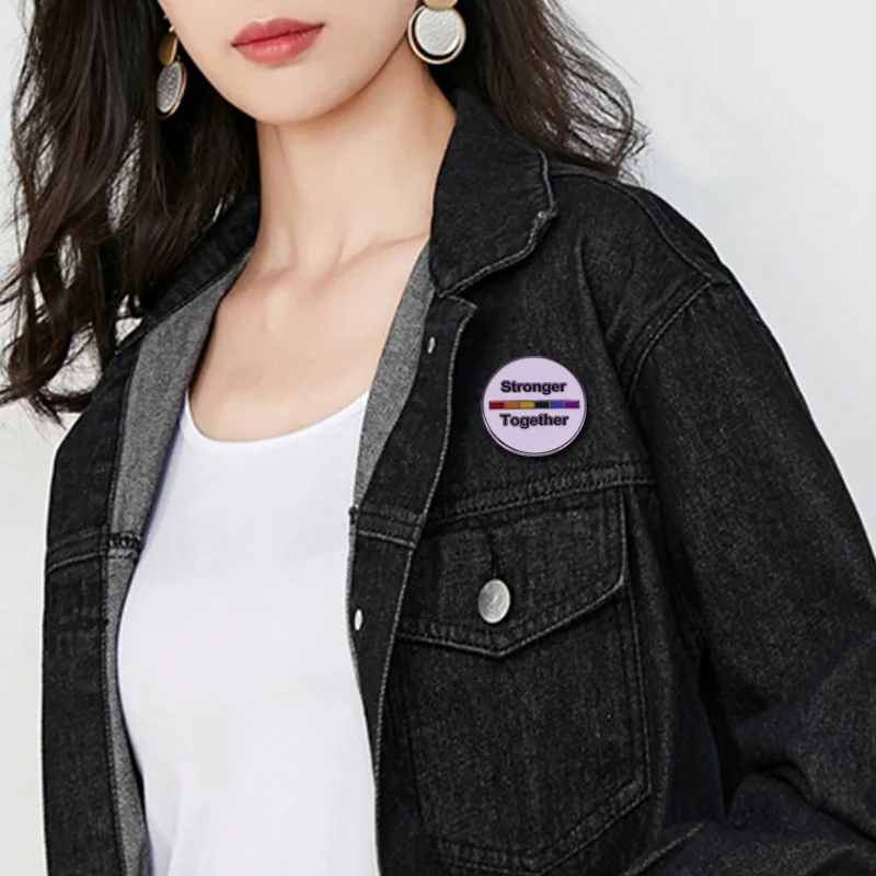 Радужные блоки ЛГБТ радужные эмалированная Шпилька мы сильнее геев лесбиянок