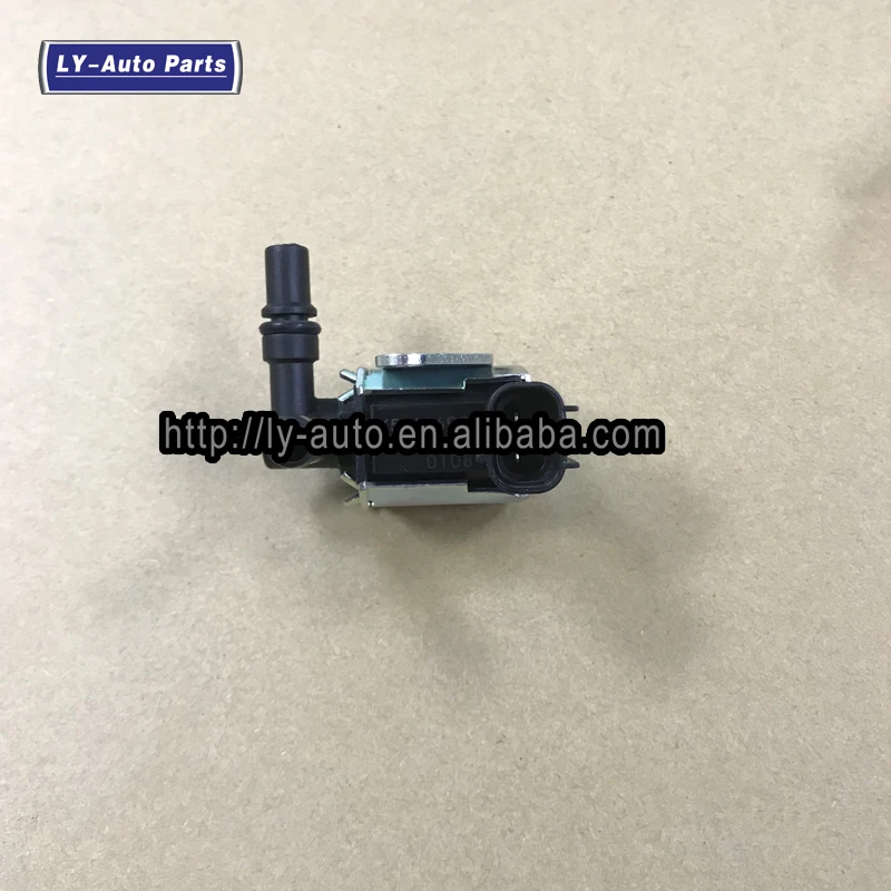 Паровую канистру продувочный клапан насоса для 2008-2015 Защитные чехлы сидений