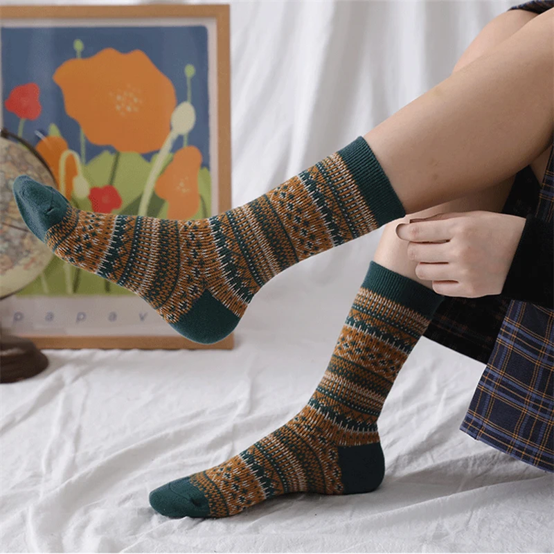 Women Socks 2022 New Autumn Winter New Fashion Cotton Crew Lady's Socks High Quality Casual Trendy Breathable Middle Tube Female