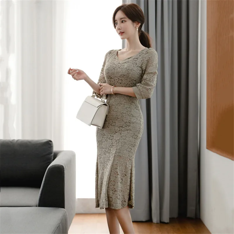 

2020 Autumn And Winter New Korean Fashion Temperament Women's Elegant Slim Lace Fishtail Dress