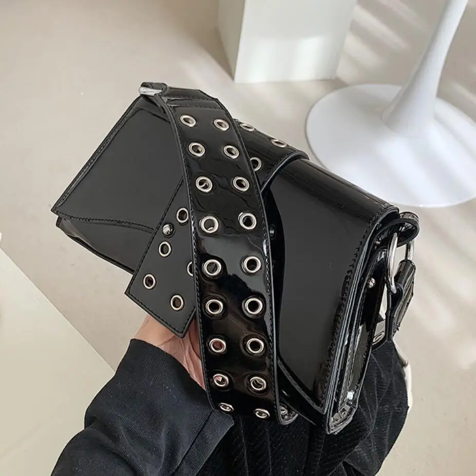 

2022 Wide Shoulder Strap Armpit bag New High-quality Patent Leather Women's Designer Handbag Vintage Shoulder Messenger Bag