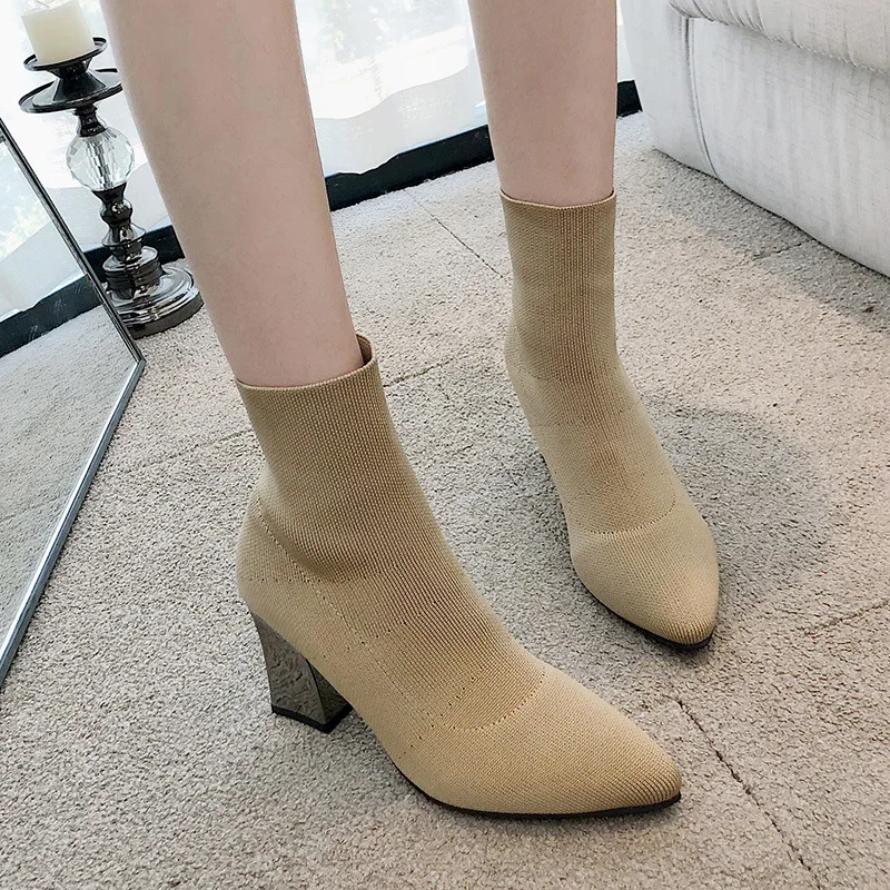 Новые женские ботинки на толстом каблуке с острым носком ботильоны женская