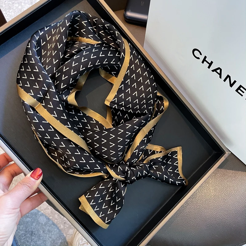 

2021 spring Korean version of all-match women scarf silk hand-feel double-sided printing scarf thin section scarf 15x150cm