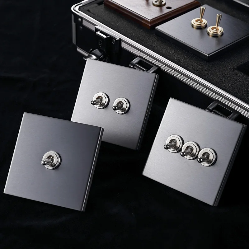 

86 Type Concealed Home Improvement and Breakfast Stainless Steel Panel Retro Brass Toggle Switch 10A220V