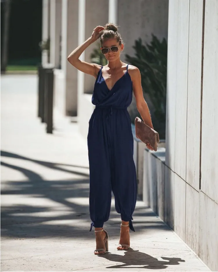 

Spring and Summer 2020 Sexy Backless with Drawstring Deep V-neck Strap Cotton Jumpsuit Women